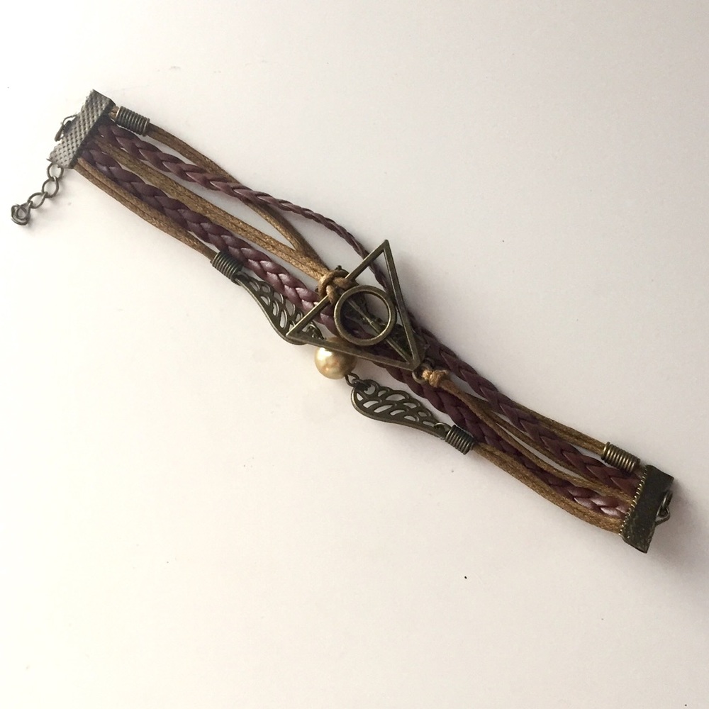 Harry Potter clasp bracelet with charms